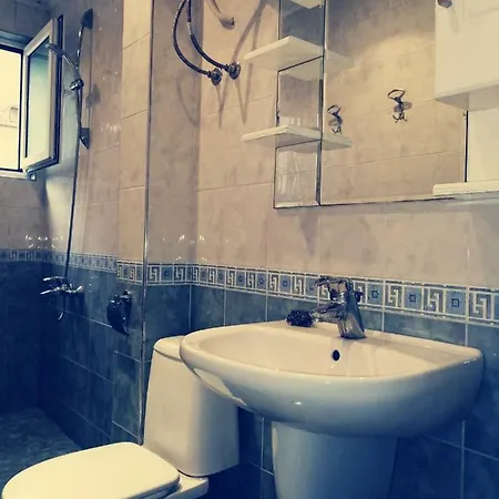 Central Location - Forum סטרה זגורה