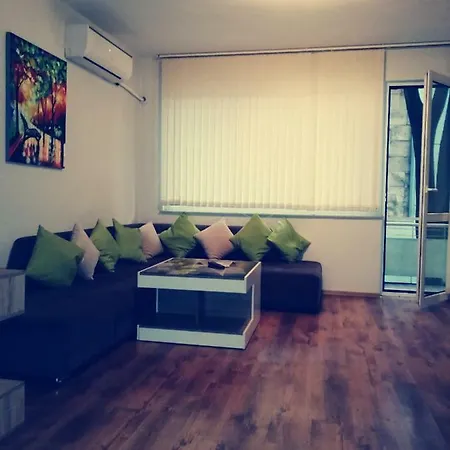 Central Location - Forum דירה סטרה זגורה