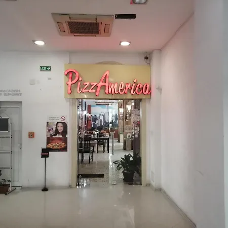 Central Location - Forum דירה *