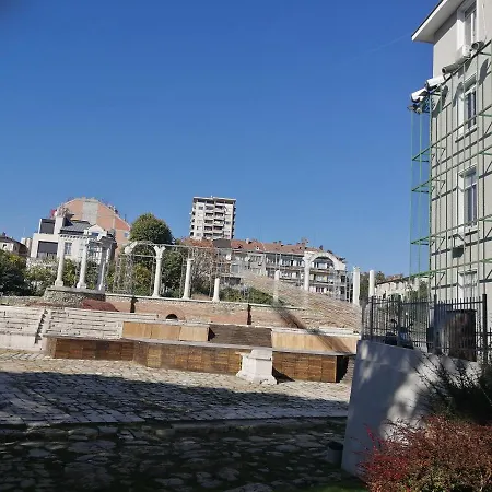 Central Location - Forum סטרה זגורה